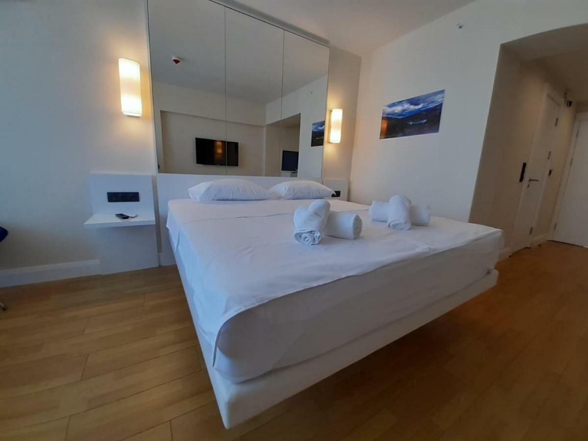 Apartment Orbi *